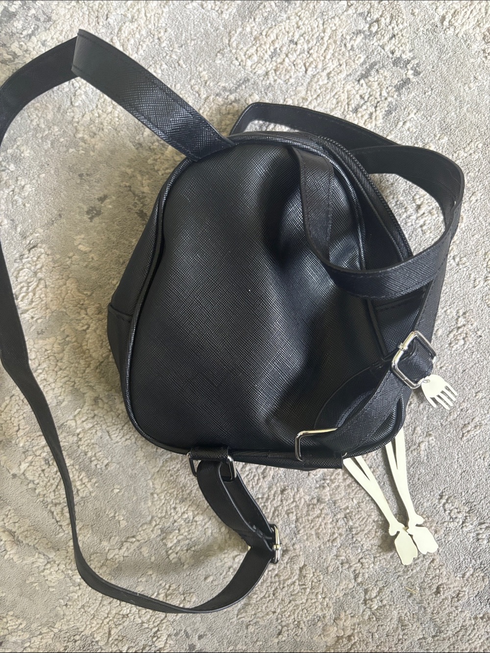 Bath & Body Works glow n dark Black Mini Backpack with Cream Skeleton - Picture 4 of 5